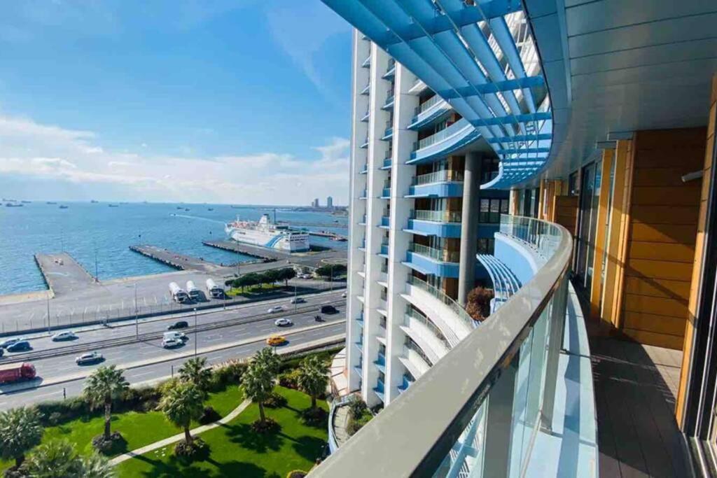 Lux 2 Room Suite Apartment With Seaview In Center Stambuł Zewnętrze zdjęcie